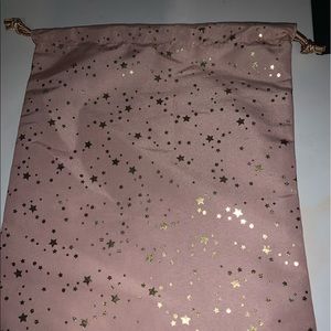 COPY - Ipsy Drawstring Glam Bag